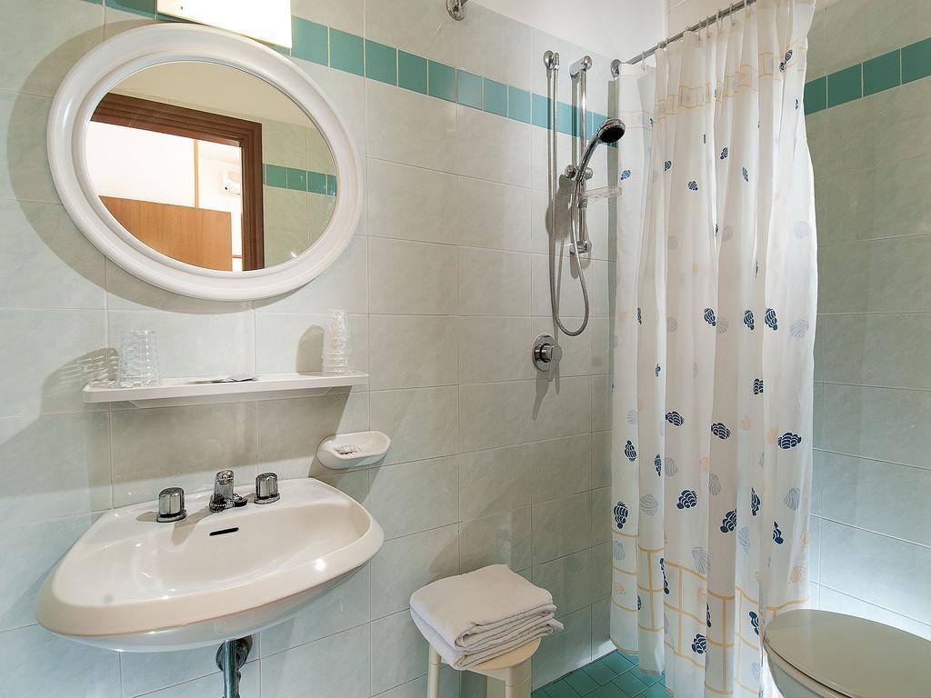 Hotel Odeon Cervia Extérieur photo